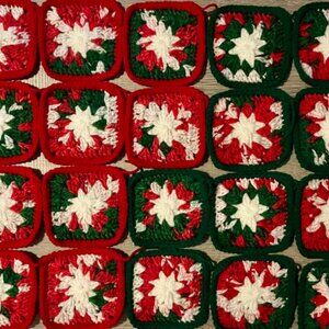 Lot of 20 4.5” HOLIDAY COLORS Crochet FANCY BASIC GRANNY SQUARE Afghan Blanket